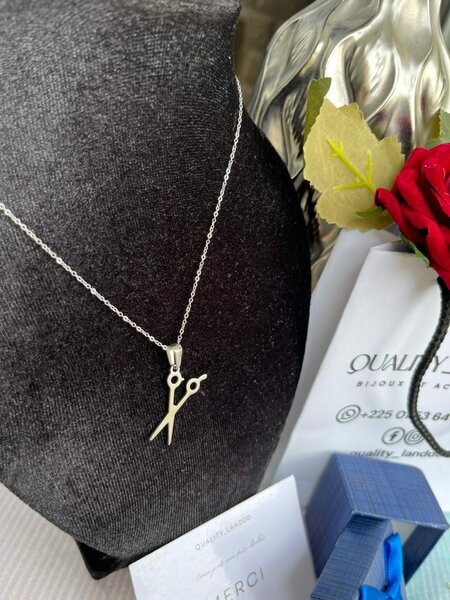 Collier pendentif poisson