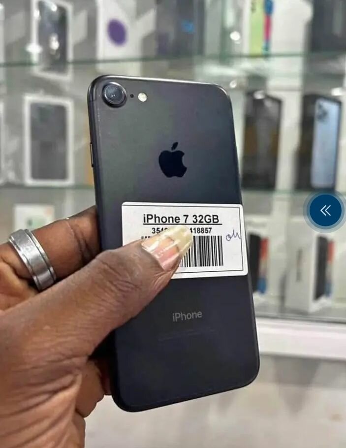 iPhone 7 32GB  casi neuf