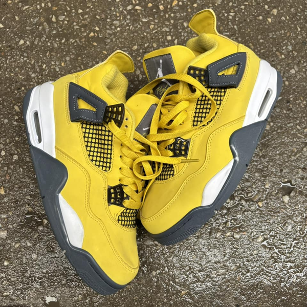 Jordan 4 