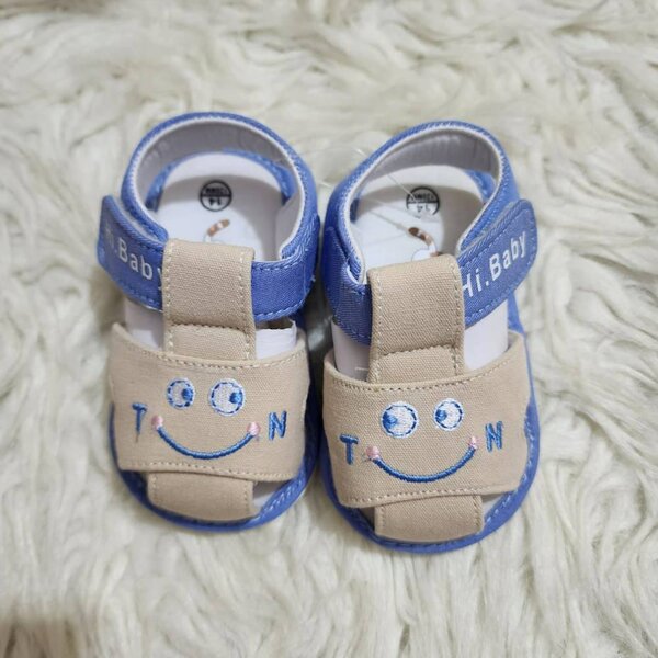 Babies shoes