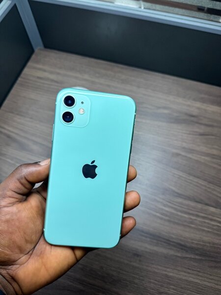 iPhone 11 64Go on deal