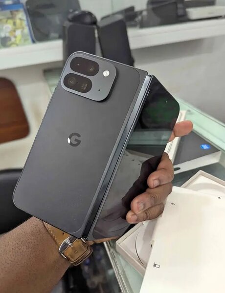 Smartphone Android pliable