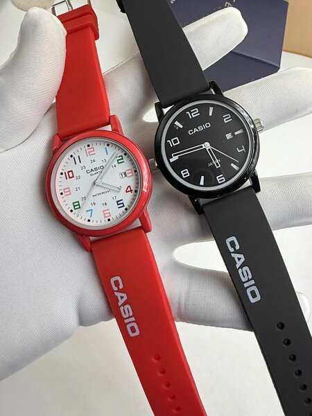 Montres Casio Classiques Unisexes