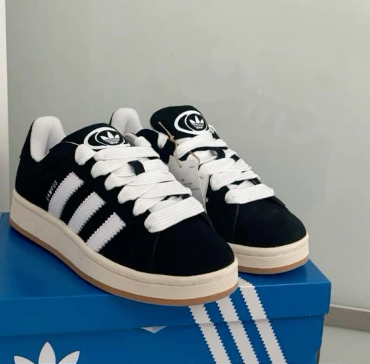 Baskets Adidas Campus noires