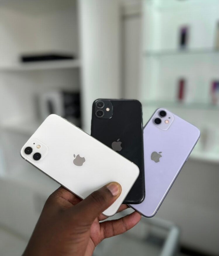 Pre owned iPhone 11 64GB