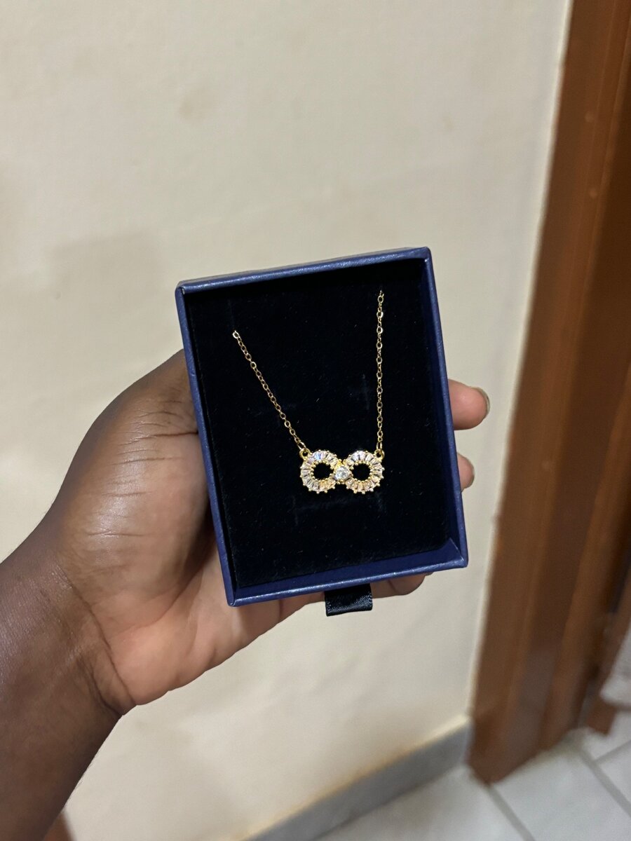 Ladies necklace