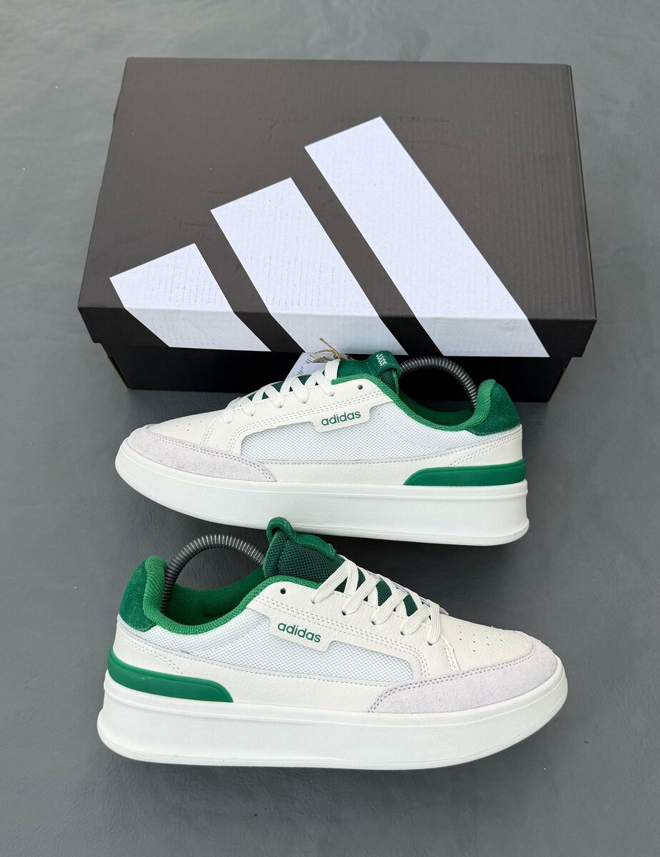Adidas Baskets Blanches et Vertes