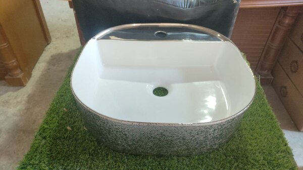 Art bowl golden