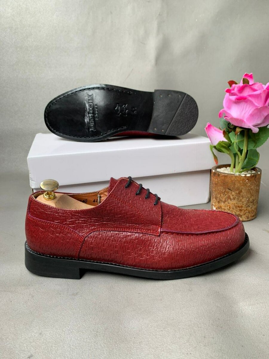 Elegant Leather Dress Shoes