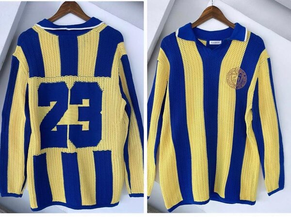 Maillot rétro rayé unique