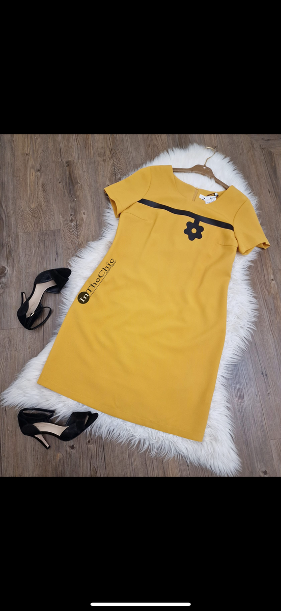 Robe droite jaune élégante