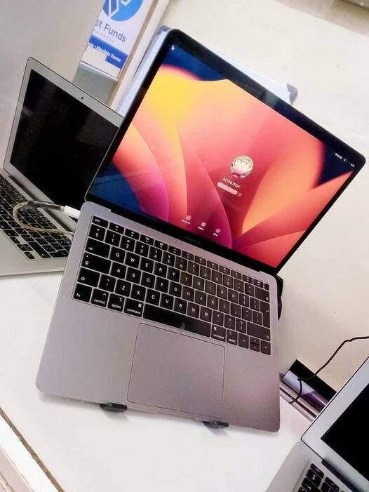 MacBook Air 2019