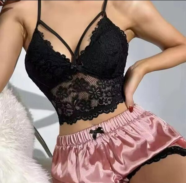 Ensemble lingerie dentelle chic