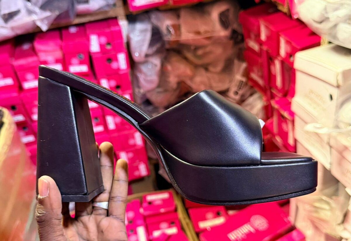 Mules à talons hauts noir