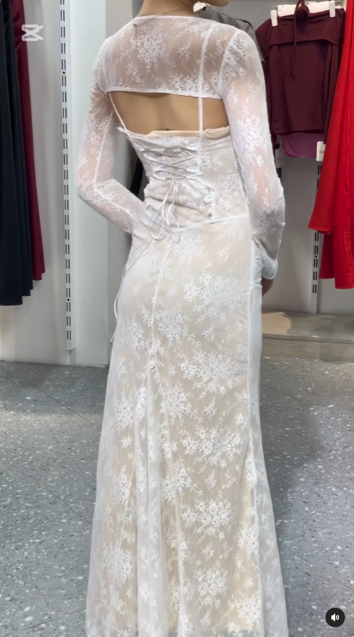 гипюровое платье 