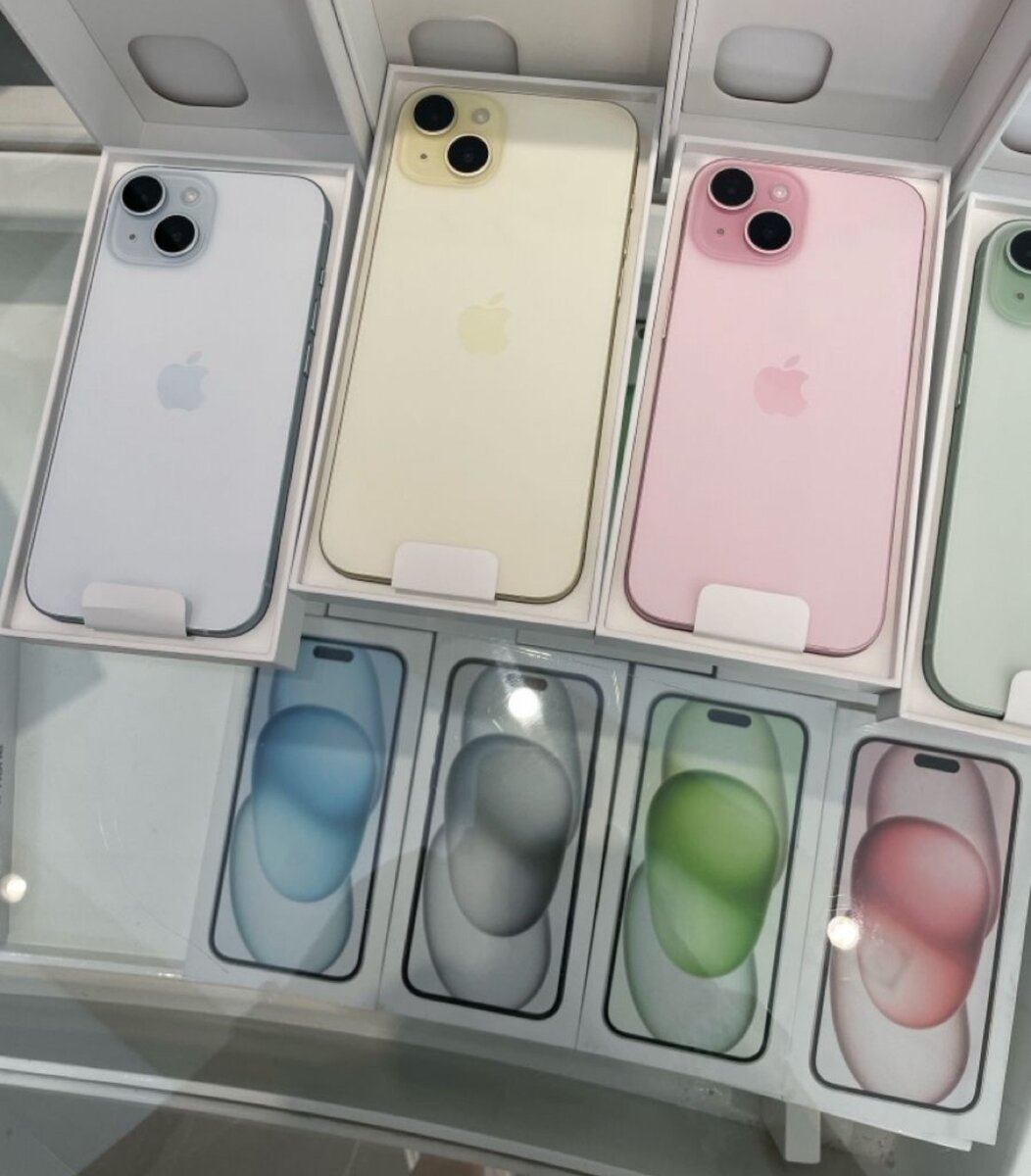 iPhone 15 simple 128giga