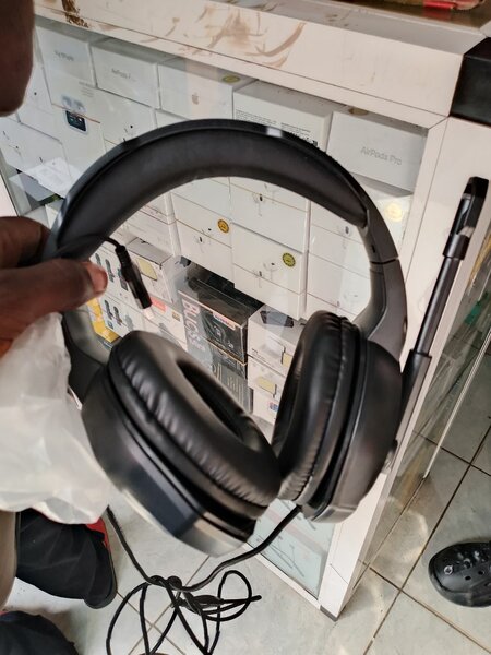 Headset with micro