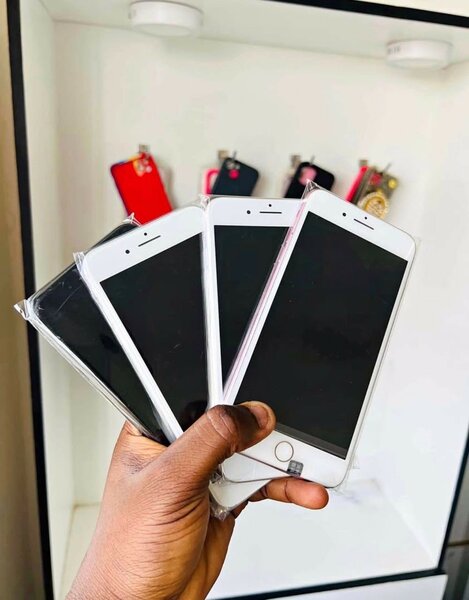 Pre owned iPhones from 5s -13 pro max