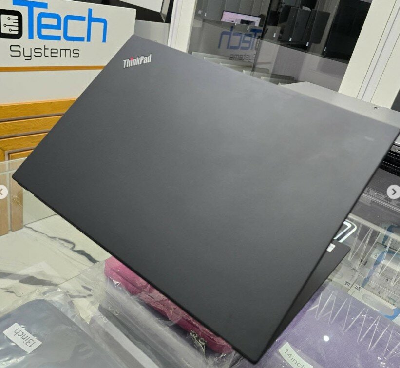 Lenovo ThinkPad T14 Gen 1 