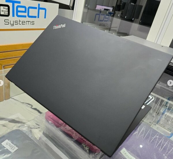 Lenovo ThinkPad T14 Gen 1 