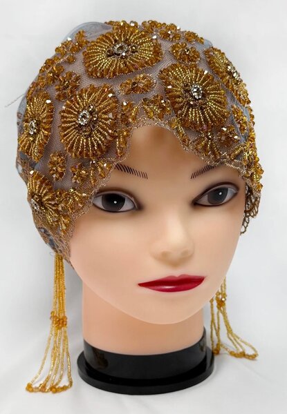 Écharpe en dentelle perlée