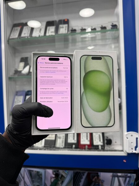iPhone 15