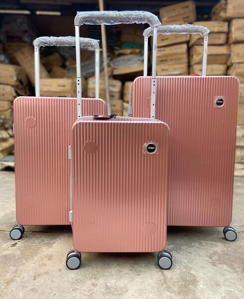 Wide Handle Executive Suitcase