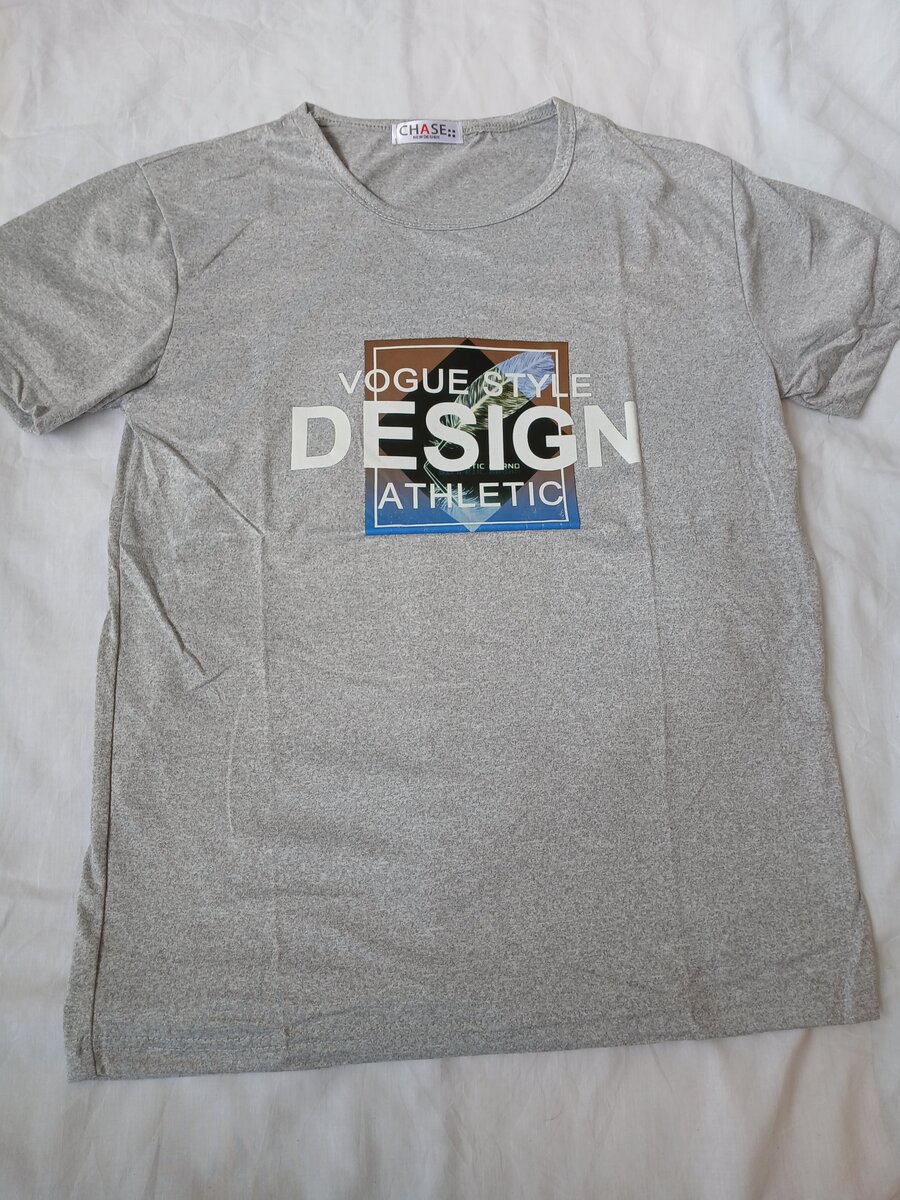 T-shirt et pull de haute qualité ️️