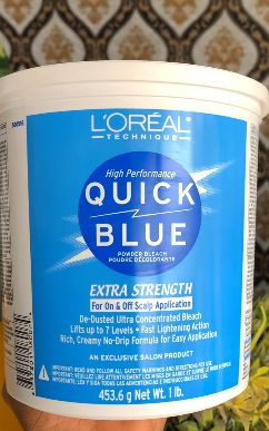 L’Oréal technique high performance quick blue extra strength powder.