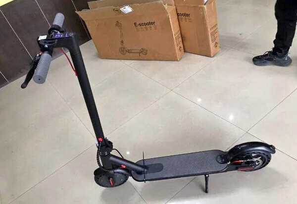 Trottinette électrique pliable