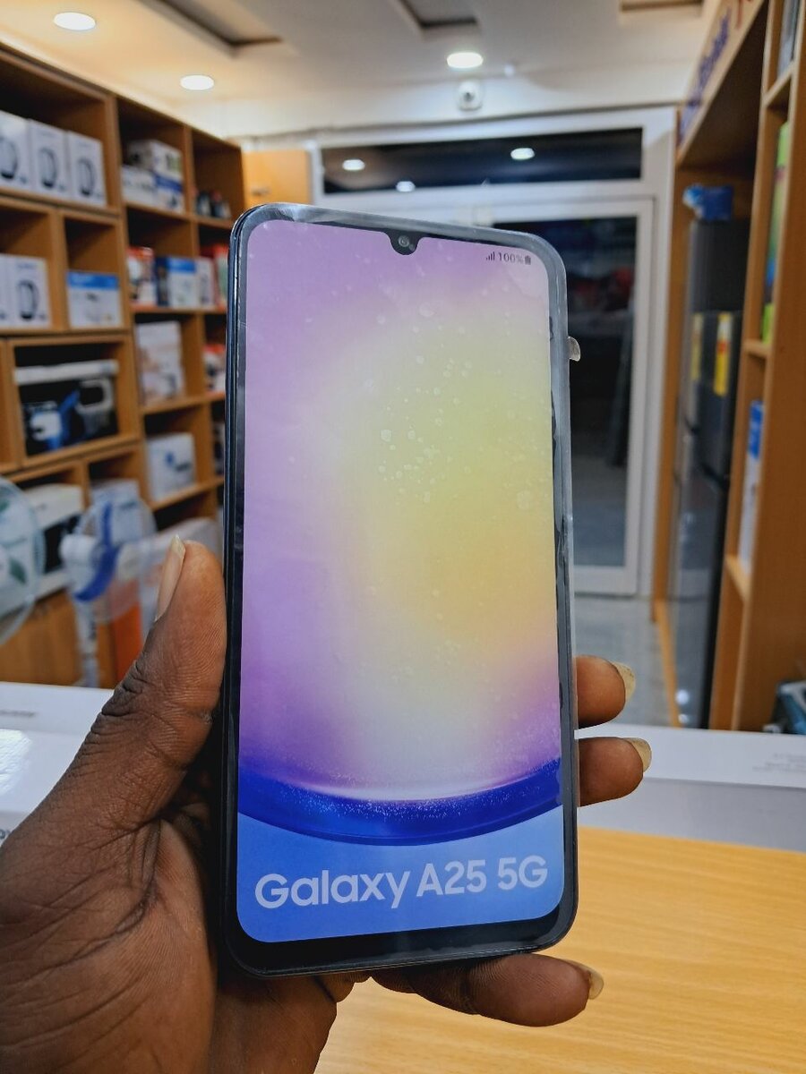 Beautiful blue Samsung galaxy A25 256gb