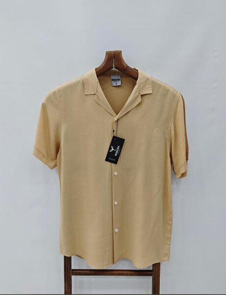Chemise Beige à Manches Courtes