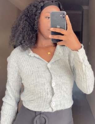  Short knitted cardigan with buttons  size:M