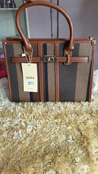 Sac à main en cuir Qaza