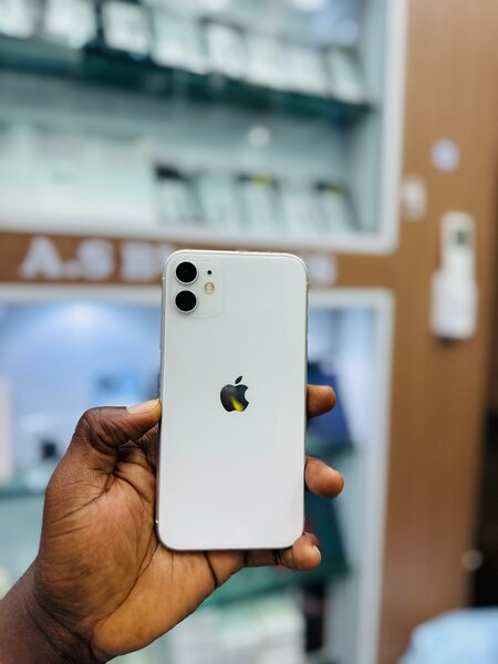 11 simple 64Go tout passe