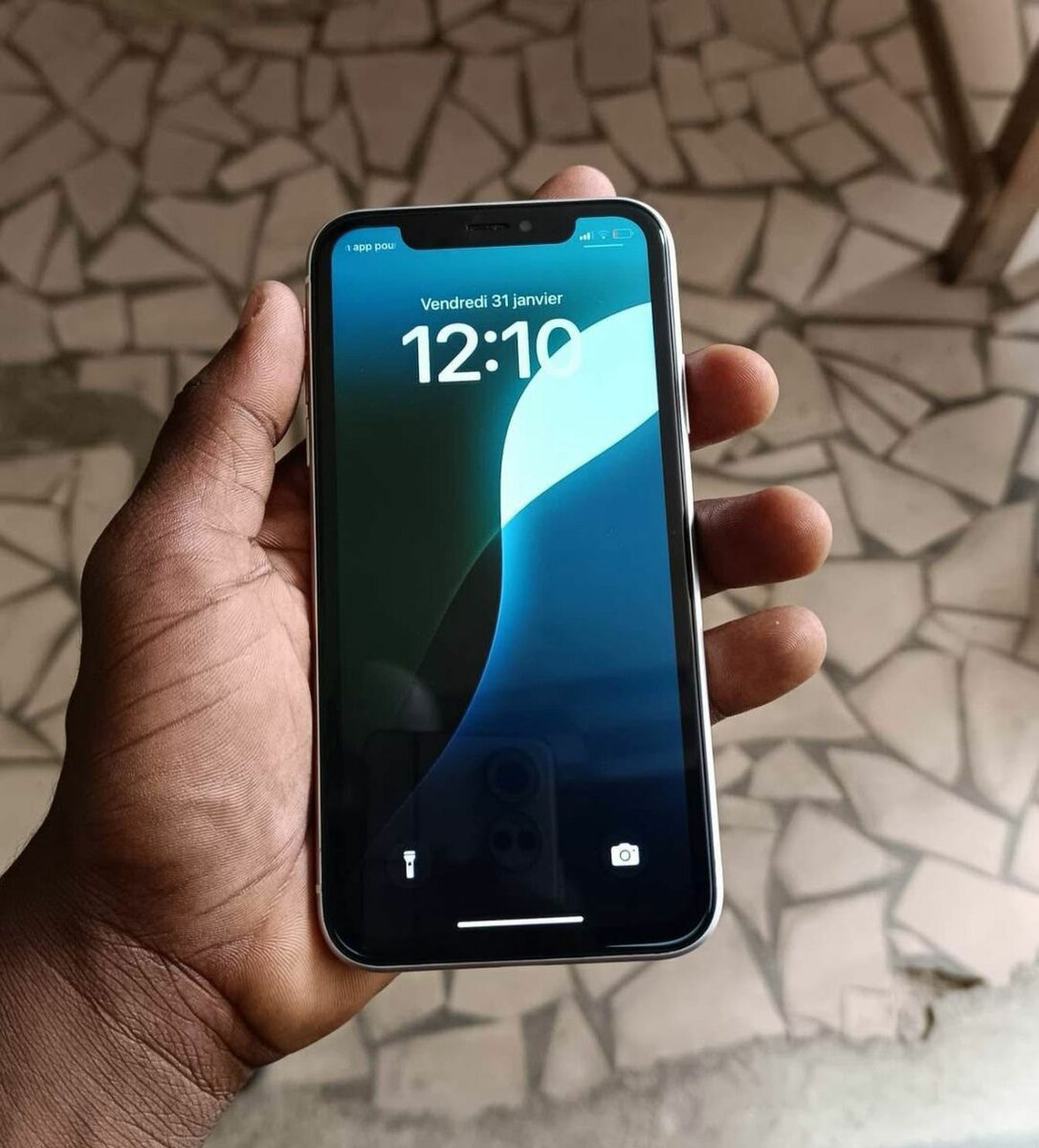 iPhone XR Blanc 64Go