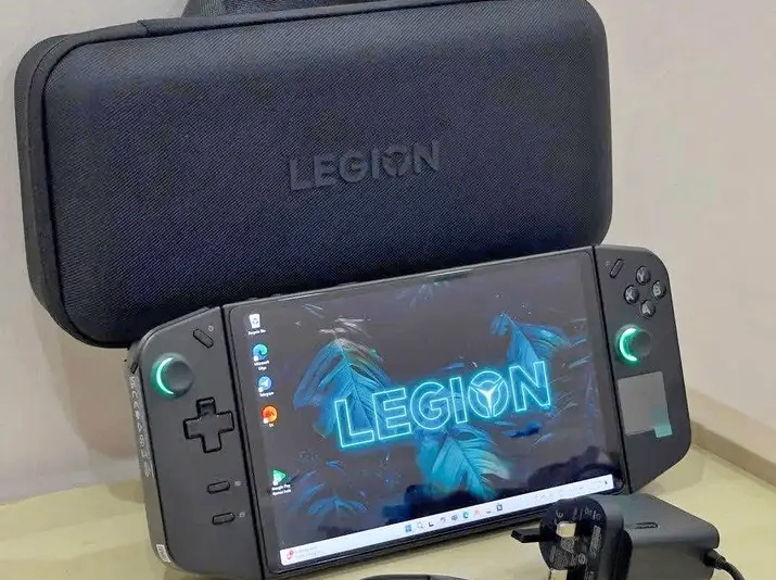 Console portable Lenovo Legion