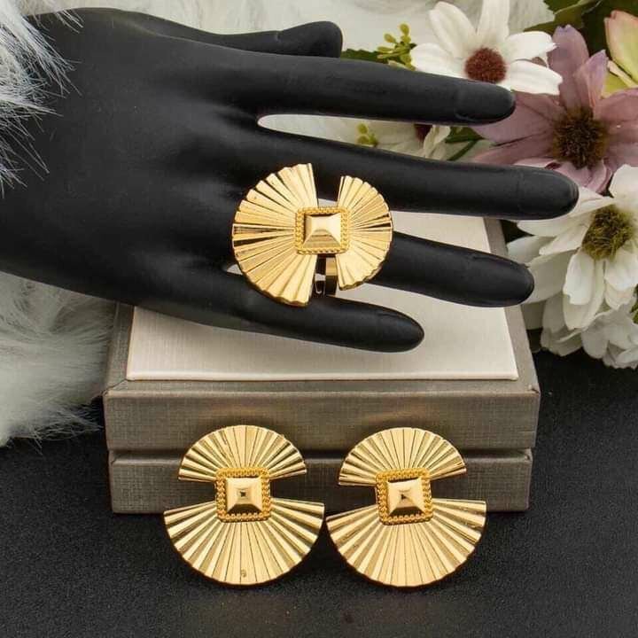 Bijou femme très Bonne qualité