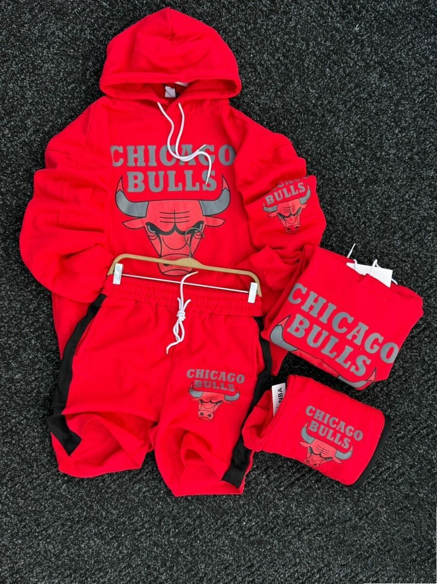 Complet CHICAGO BULLS