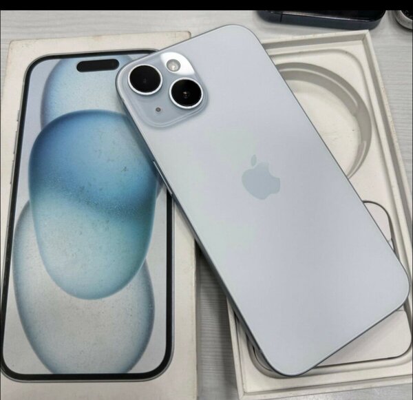 iPhone 15 128 Blanc Neuf