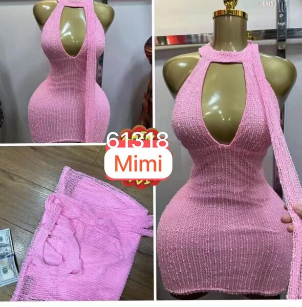 Robe rose moulante sexy