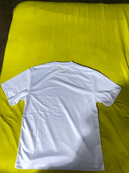 T-shirt blanche en coton