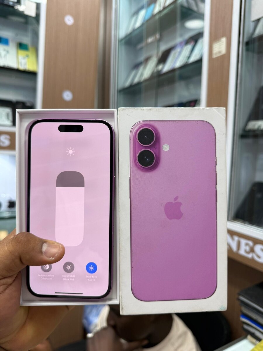 16 simple 128 giga avec garant