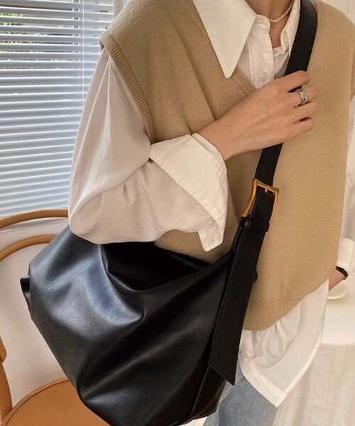 Sac à bandoulière en cuir chic