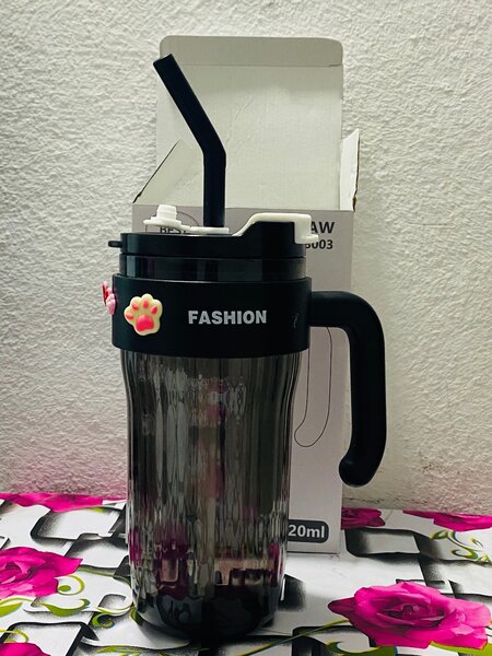 Gourde avec Paille 920ml