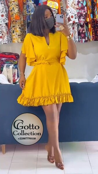 Robe fluide à volants élégante