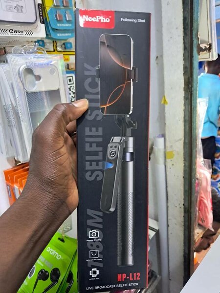 Perche à Selfie NéePho Suivi