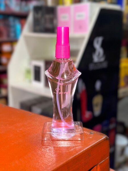 Parfum Féminin Élégant