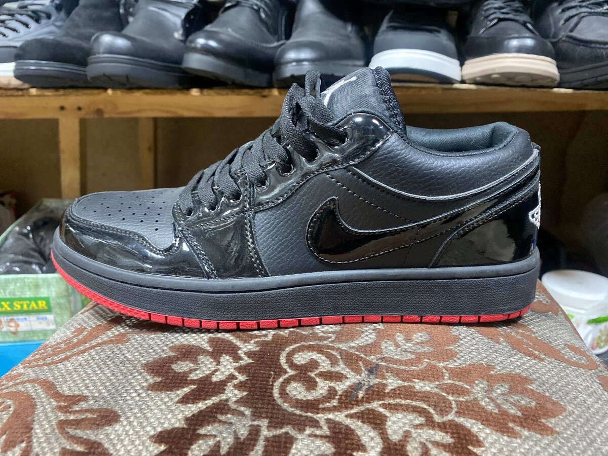 Кроссовки мужские