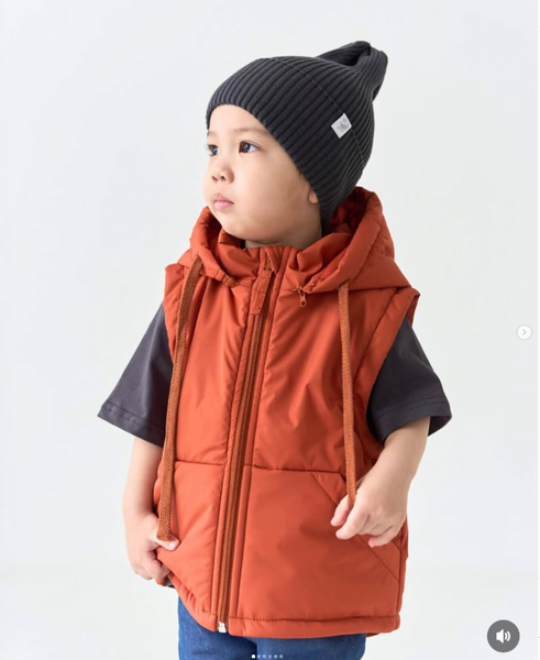 детский жилет оранжевый